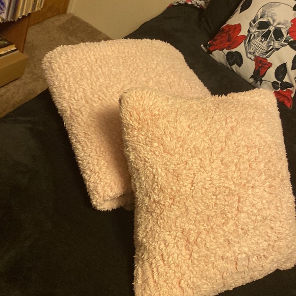 unknown Bedding Throw Blanket Matching Pillow Poshmark